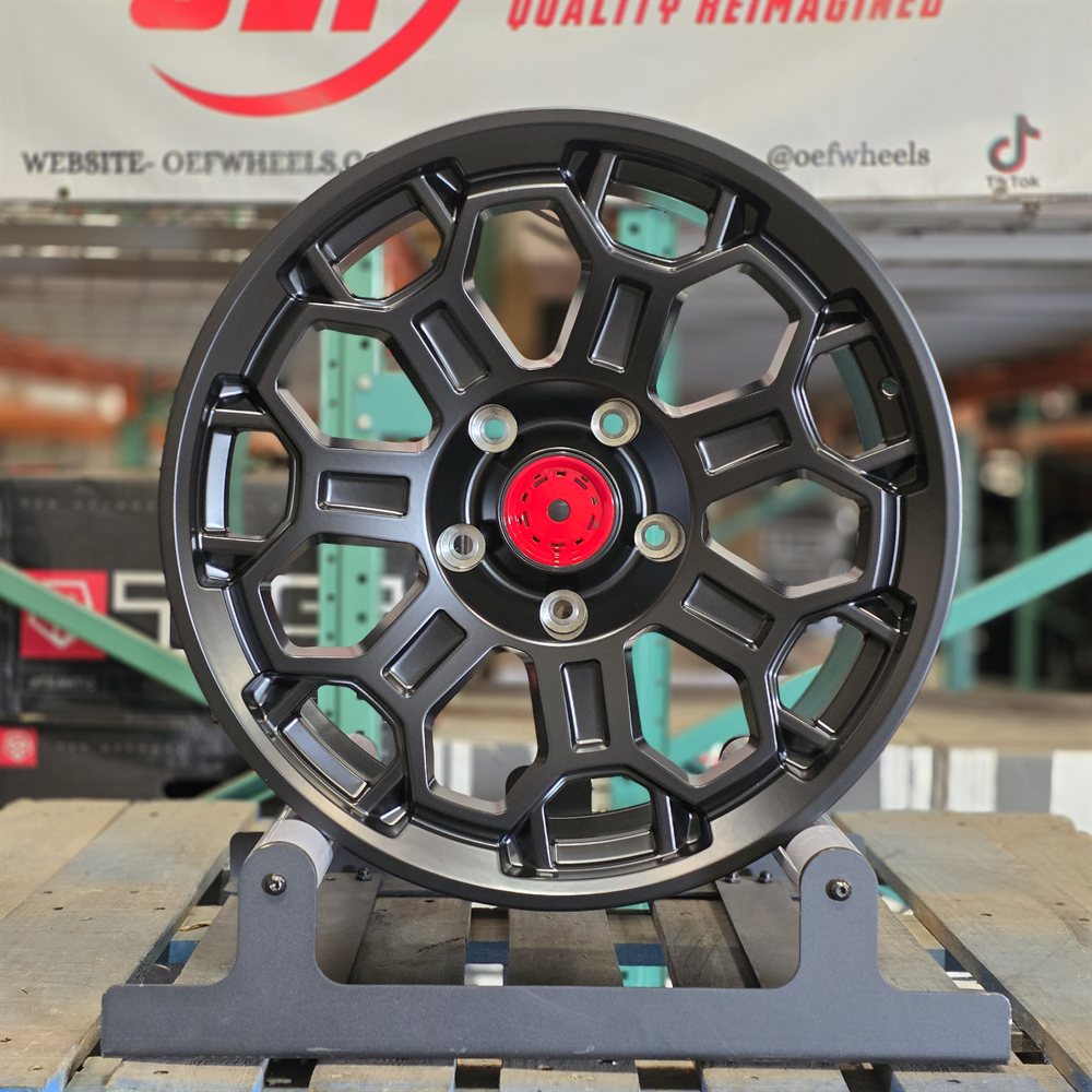 Toyota TR9 wheel — Matte Black, Gloss Black