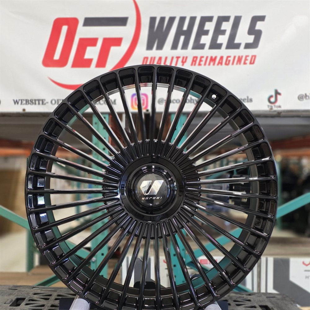 Multi-Fit Vercel AF001 wheel — Gloss Black